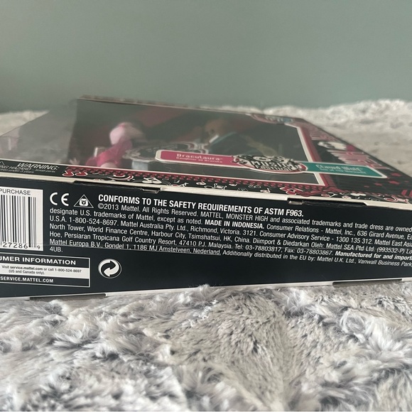 Monster High Music Festival Draculaura and Clawd Wolf set